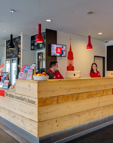 Statt Cash: MEININGER Hotels setzt auf bargeldloses Bezahlen im Hotel